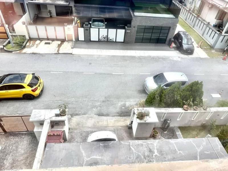 2.5-storey Terraced House for Sale in Puchong (Selangor) - Adzura Zamedin - Exterior - PropertyGuru.com.my