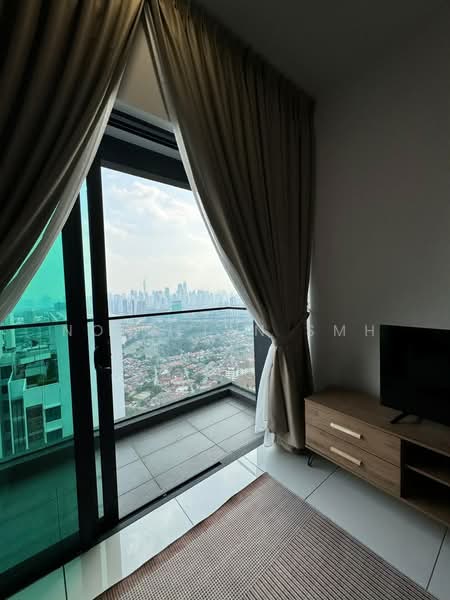 Condominium for Rent at The Valley Residences @ SkySierra - Norafian SMH - Balcony - PropertyGuru.com.my