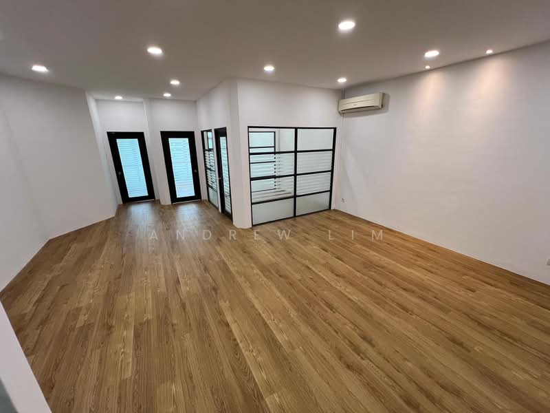Office for Rent in Bandar Puteri Puchong (Puchong) - andrew lim - Living Room - PropertyGuru.com.my