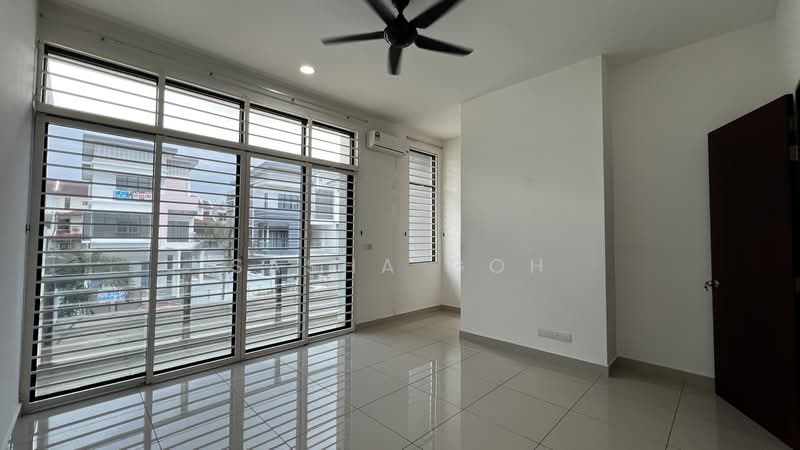 3-storey Terraced House for Sale in Serdang (Seri Kembangan) - Sasha Goh - Interior - PropertyGuru.com.my
