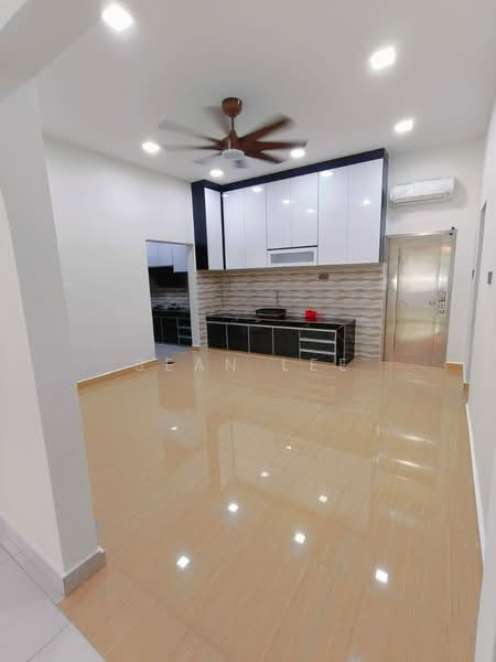 Rumah Berkembar untuk Dijual di Usj 1 (Subang Jaya) - Sean Lee - Kitchen - PropertyGuru.com.my