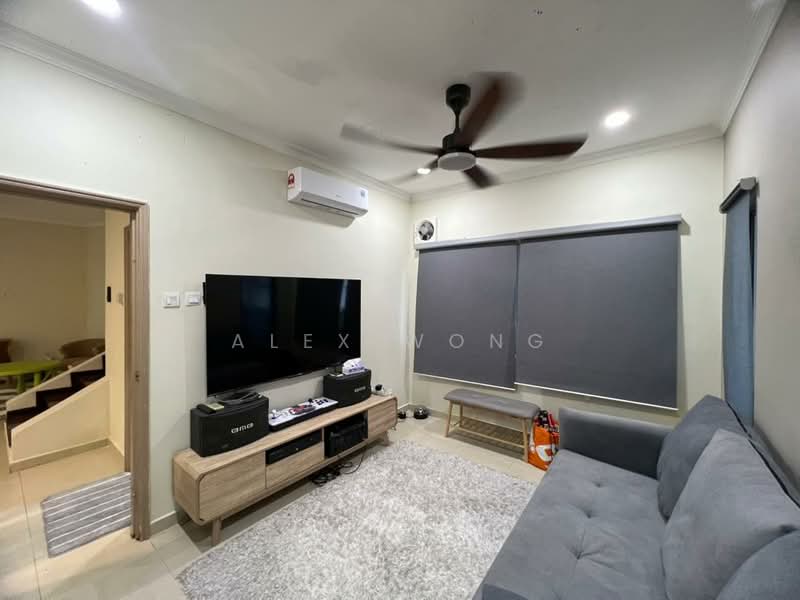 Bungalow House untuk Disewa di Bandar Mahkota Cheras (Cheras) - Alex Wong - Living Room - PropertyGuru.com.my