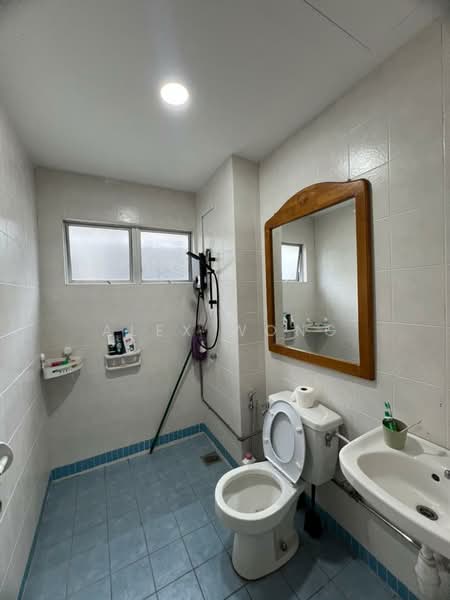 Bungalow for Rent in Cheras (Selangor) - Alex Wong - Bathroom - PropertyGuru.com.my