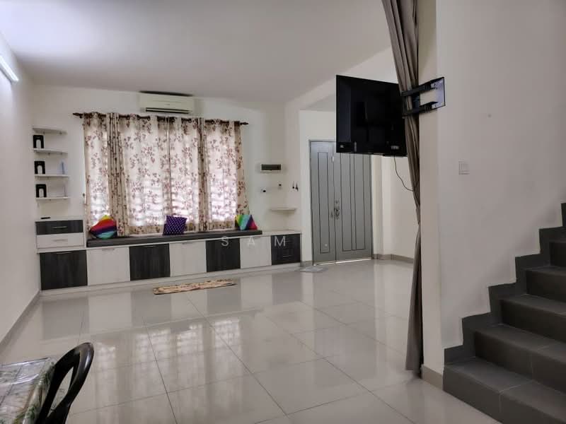 Rumah Teres untuk Dijual di Taman Klebang Perdana (Chemor) - Sam . - Living Room - PropertyGuru.com.my
