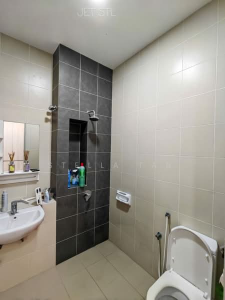 Semi-Detached House for Sale in Setia Utama (Setia Alam) - Stella Tan - Bathroom - PropertyGuru.com.my
