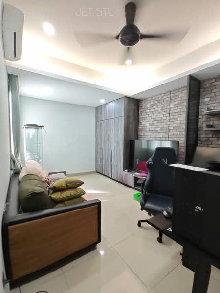 Semi-Detached House for Sale in Setia Utama (Setia Alam) - Stella Tan - Living Room - PropertyGuru.com.my