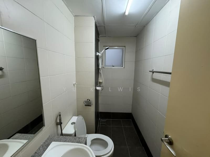 Service Residence for Rent at Metropolitan Square - Yu Kelwis - Bathroom - PropertyGuru.com.my