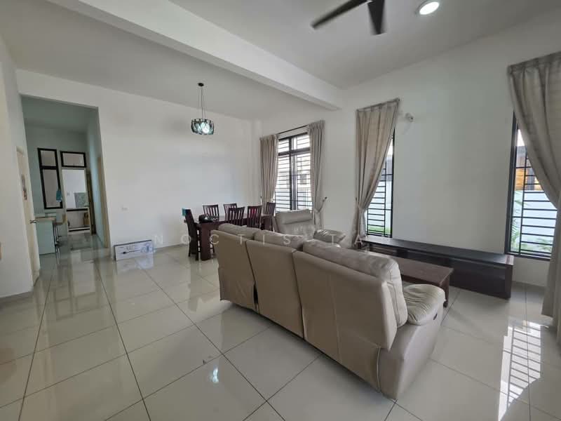 Cluster House for Rent in Bukit Indah (Iskandar Puteri (Nusajaya)) - Noctis Tan - Living Room - PropertyGuru.com.my