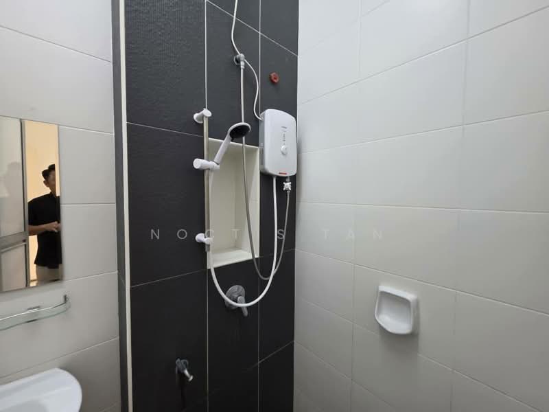 Cluster House for Rent in Bukit Indah (Iskandar Puteri (Nusajaya)) - Noctis Tan - Bathroom - PropertyGuru.com.my