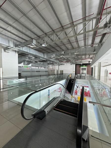Shop for Rent in Subang Jaya (Selangor) - Diana Poo - Interior - PropertyGuru.com.my