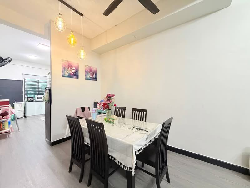 Terraced House for Sale in Senai (Kulai) - Amir Faris Rusli - Dining Room - PropertyGuru.com.my