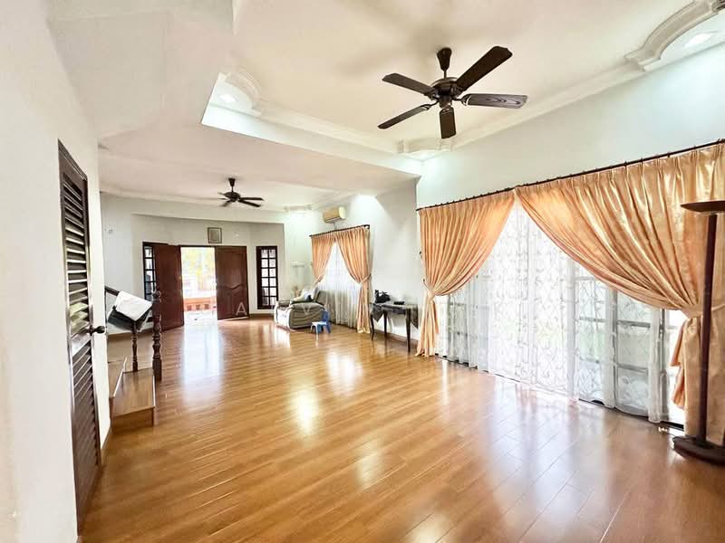 Semi-Detached House for Sale in Country Heights (Kajang) - Calvin Kok - Living Room - PropertyGuru.com.my