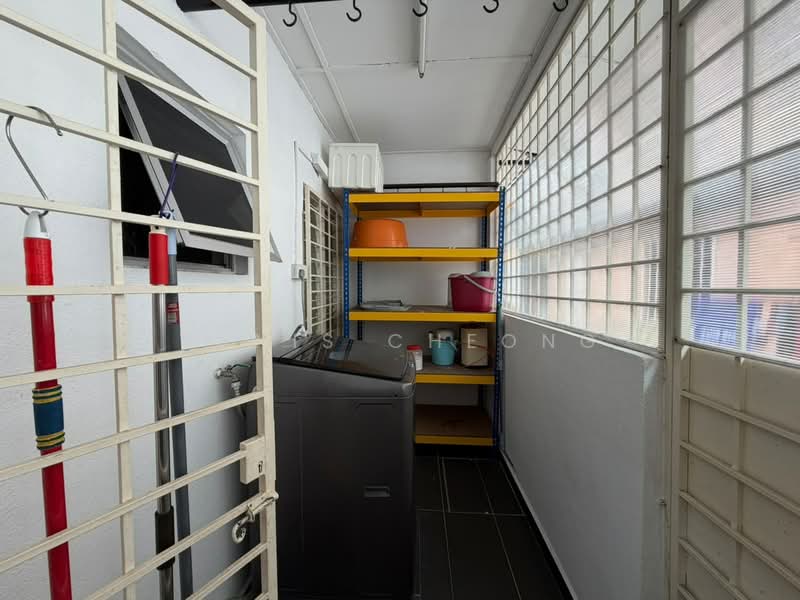 2-storey Terraced House for Rent in Kepong (Kuala Lumpur) - Yanis Cheong - Balcony - PropertyGuru.com.my