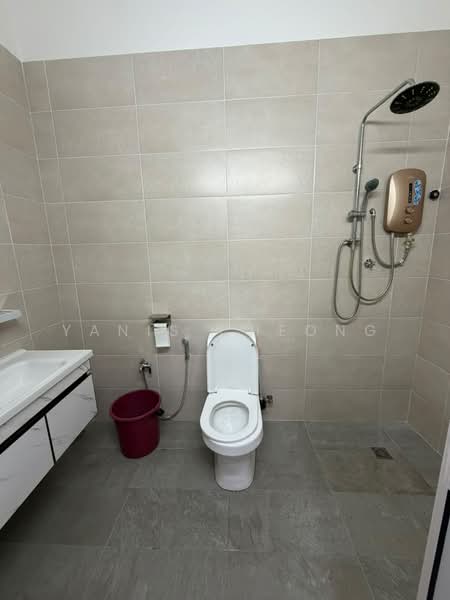 2-storey Terraced House for Rent in Kepong (Kuala Lumpur) - Yanis Cheong - Bathroom - PropertyGuru.com.my