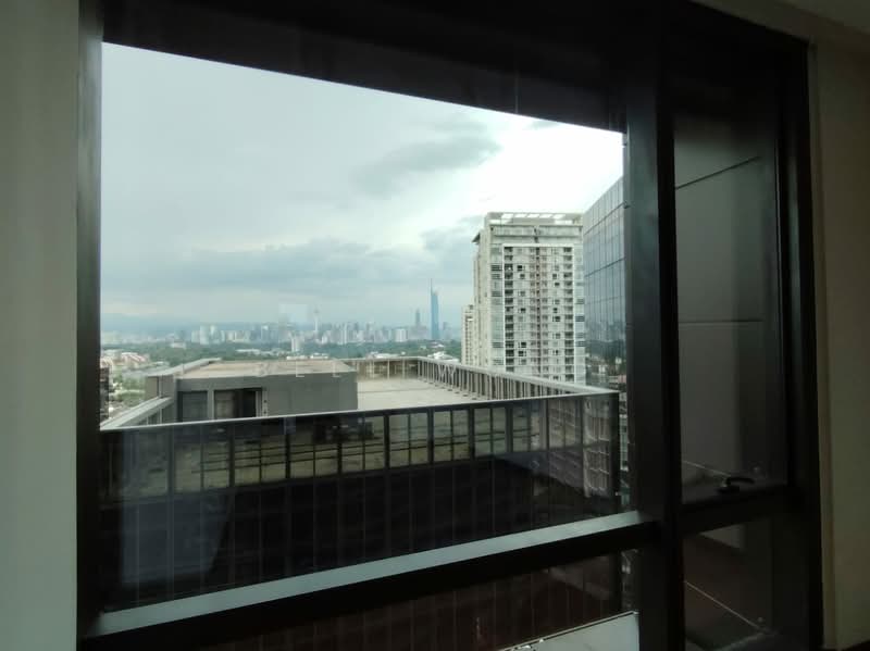Kediaman Servis untuk Dijual di Pavilion Damansara Heights, Windsor Suites - Bell Wong - PropertyGuru.com.my