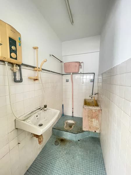 2-storey Terraced House for Sale in Bandar Menjalara (Kuala Lumpur) - Alison Chiu - Bathroom - PropertyGuru.com.my