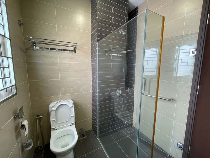Rumah Berkembar untuk Disewa di Bukit Idaman (Selayang) - Sean Yong - Bathroom - PropertyGuru.com.my