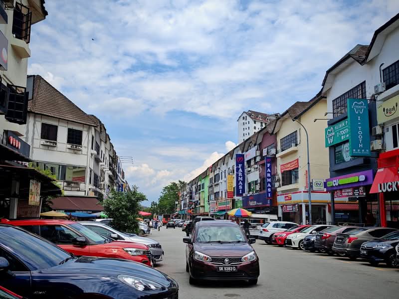 Shop / Office untuk Disewa di Sungai Long (Bandar Sungai Long) - Candy Soon - Exterior - PropertyGuru.com.my