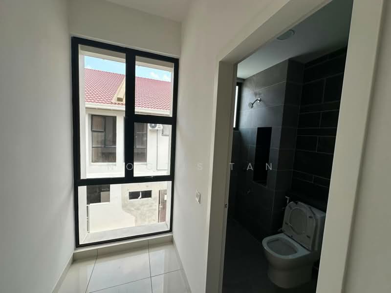 2-storey Terraced House for Rent in Johor Bahru (Johor) - Noctis Tan - Bathroom - PropertyGuru.com.my