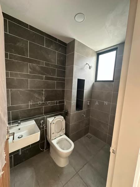 2-storey Terraced House for Rent in Johor Bahru (Johor) - Noctis Tan - Bathroom - PropertyGuru.com.my