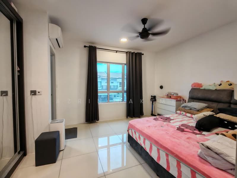 Terraced House for Sale in Kuala Selangor (Selangor) - Nazrin Hakimin - Bedroom - PropertyGuru.com.my
