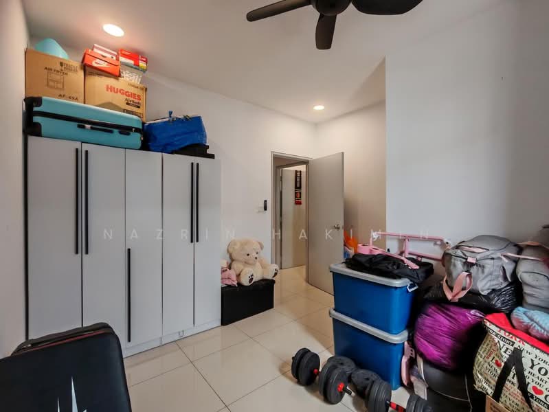Terraced House for Sale in Kuala Selangor (Selangor) - Nazrin Hakimin - PropertyGuru.com.my