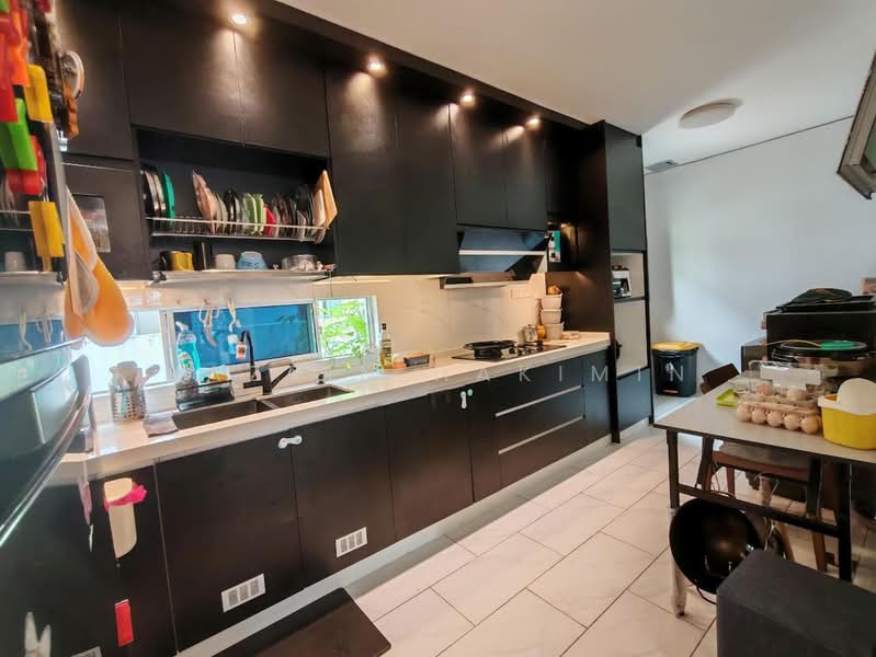 Terraced House for Sale in Kuala Selangor (Selangor) - Nazrin Hakimin - PropertyGuru.com.my