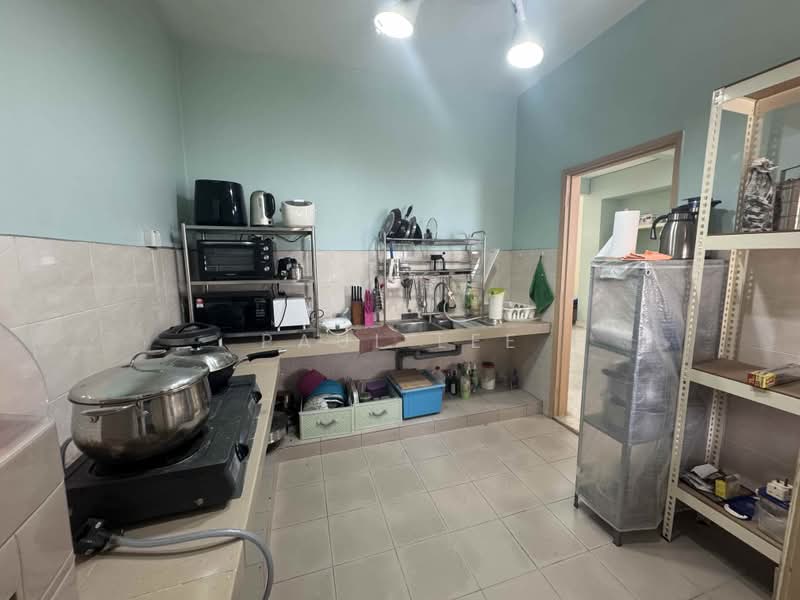 2-storey Terraced House for Rent in SS18 (Subang Jaya) - Paul Lee - Kitchen - PropertyGuru.com.my