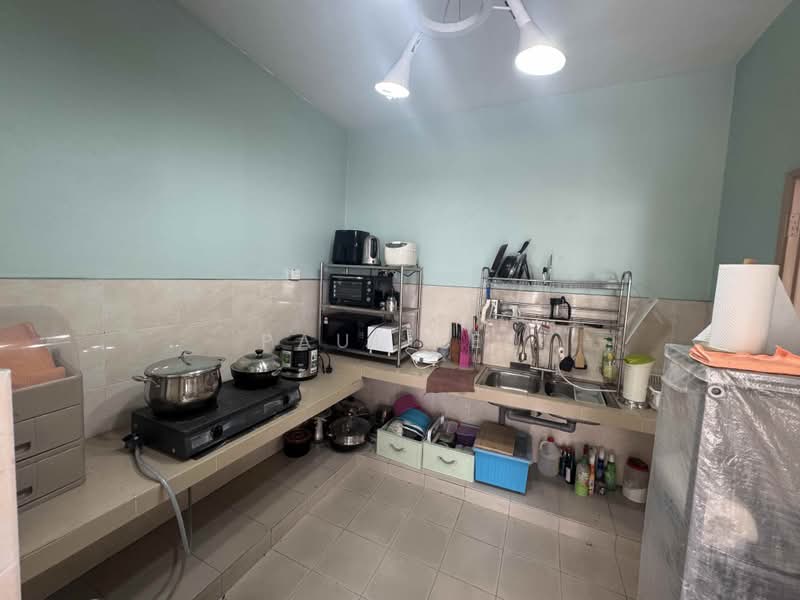 2-storey Terraced House for Rent in SS18 (Subang Jaya) - Paul Lee - Kitchen - PropertyGuru.com.my
