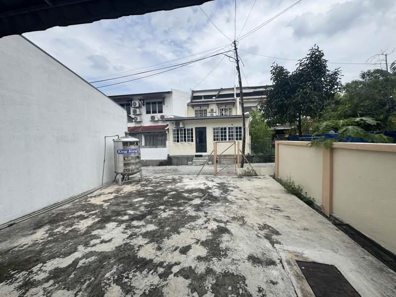 2-storey Terraced House for Rent in SS18 (Subang Jaya) - Paul Lee - Exterior - PropertyGuru.com.my
