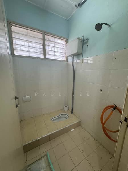 2-storey Terraced House for Rent in SS18 (Subang Jaya) - Paul Lee - Bathroom - PropertyGuru.com.my