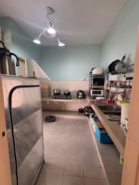 Rumah Teres 2-Tingkat untuk Disewa di SS18 (Subang Jaya) - Paul Lee - Kitchen - PropertyGuru.com.my
