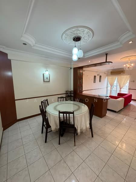Kondominium untuk Dijual di Pelangi Damansara - Jacky Wong - Dining Room - PropertyGuru.com.my