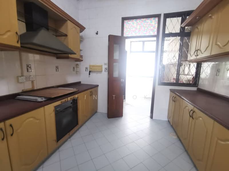 2-storey Terraced House for Rent in Taman Perling (Perling) - Jin Teok - Kitchen - PropertyGuru.com.my