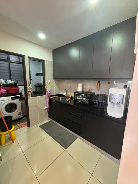 Condominium for Sale at Residensi Zamrud - DILLA YUSOFF - Kitchen - PropertyGuru.com.my