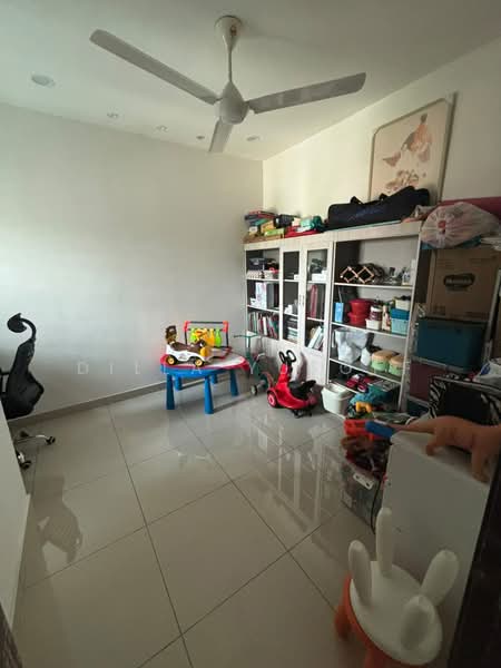 Condominium for Sale at Residensi Zamrud - DILLA YUSOFF - Study - PropertyGuru.com.my