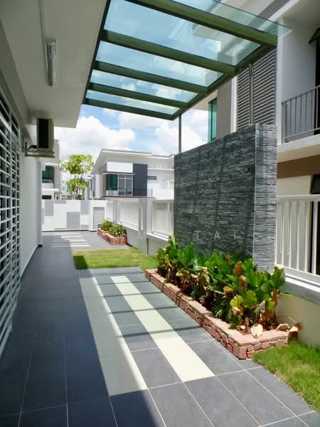 Cluster House for Sale in Taman Ungku Tun Aminah (Skudai) - Tommy Tai - Exterior - PropertyGuru.com.my