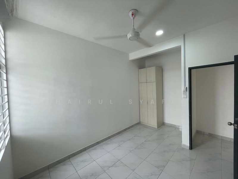 2-storey Terraced House for Sale in Alam Perdana (Puncak Alam) - Khairul Syafiq - PropertyGuru.com.my