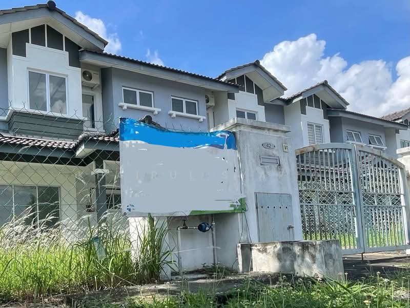 2-storey Terraced House for Sale in Alam Perdana (Puncak Alam) - Khairul Syafiq - PropertyGuru.com.my
