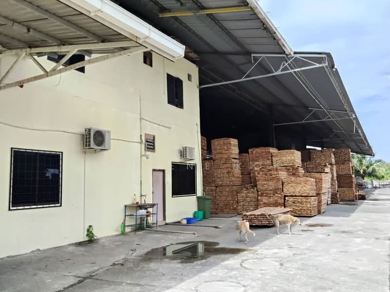 Kilang untuk Dijual di Samarahan (Sarawak) - Sherene Kok - Exterior - PropertyGuru.com.my