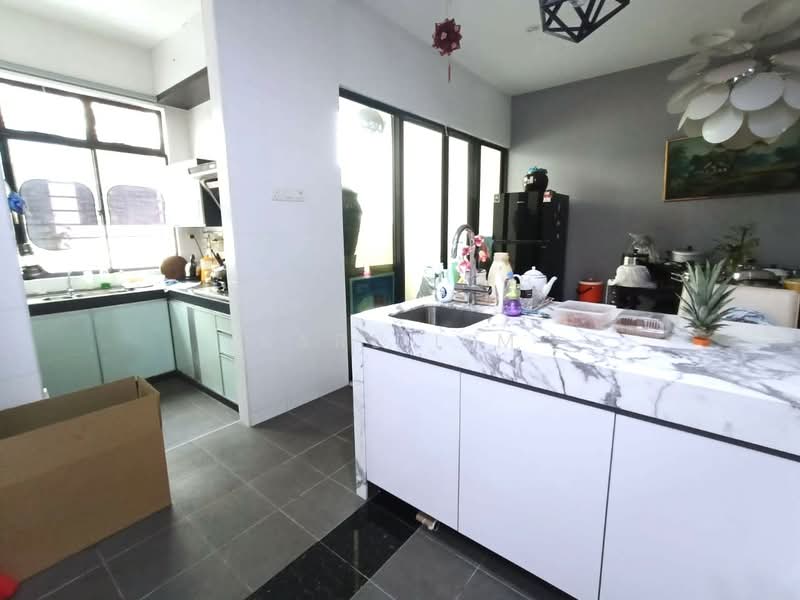 2-storey Terraced House for Sale in Taman Laguna (Johor Bahru) - Karl Lim - Kitchen - PropertyGuru.com.my