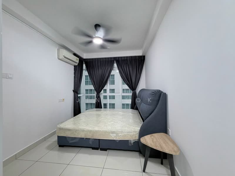 Servis Apartment untuk Disewa di KSL Residence @ Daya - Jin Teok - Bedroom - PropertyGuru.com.my