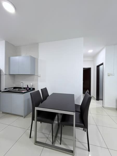 Servis Apartment untuk Disewa di KSL Residence @ Daya - Jin Teok - Kitchen - PropertyGuru.com.my