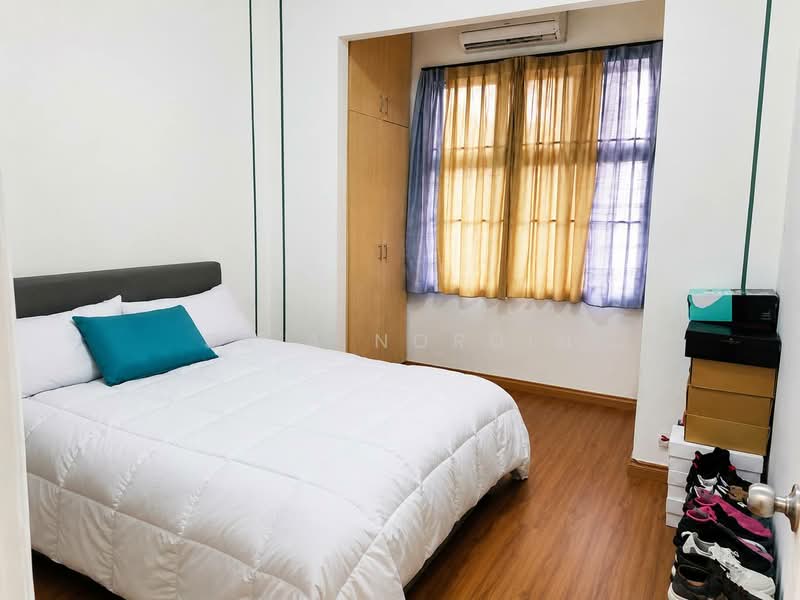 Rumah Teres 1-Tingkat untuk Dijual di Seksyen 4 (Kota Damansara) - Sa'a Nordin - Bedroom - PropertyGuru.com.my