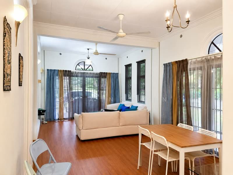 Rumah Teres 1-Tingkat untuk Dijual di Seksyen 4 (Kota Damansara) - Sa'a Nordin - Living Room - PropertyGuru.com.my