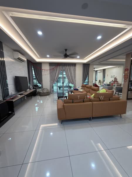 Semi-Detached House for Sale in Taman Perling (Perling) - Lilara Tiew - PropertyGuru.com.my