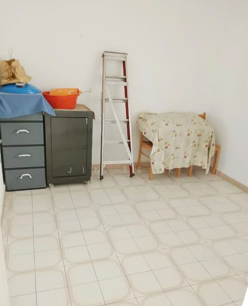 Flat for Sale at Flat Taman Ungku Tun Aminah - Jin Teok - PropertyGuru.com.my