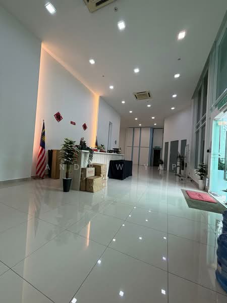 Factory for Rent in Seksyen 15 (Shah Alam) - Andrew Yap - Entrance - PropertyGuru.com.my