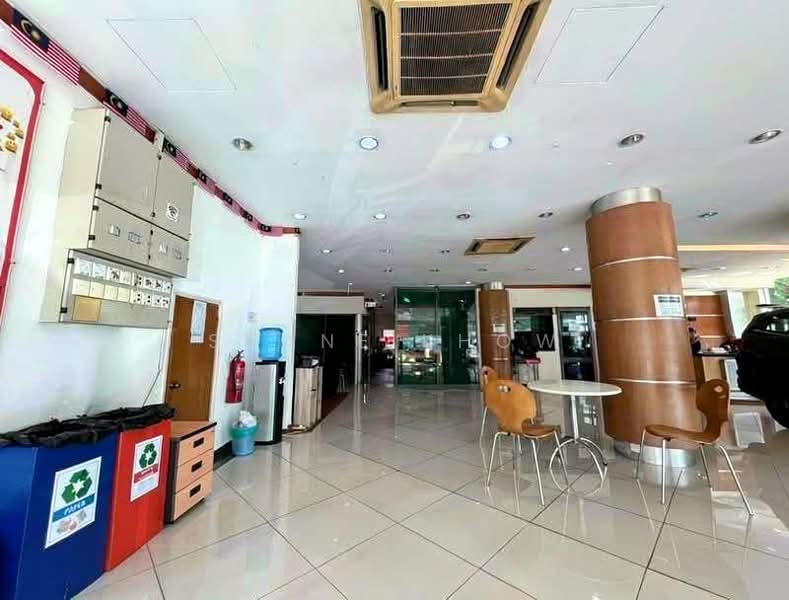 Shop for Rent in Taman Genting (Setapak) - Shane Khow - Entrance - PropertyGuru.com.my