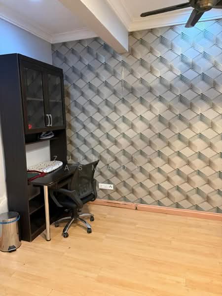 Rumah Teres 2.5 Tingkat untuk Disewa di Presint 18 (Putrajaya) - Zulhaikal Asmadee - Study - PropertyGuru.com.my